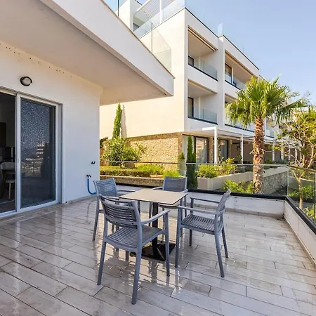 公寓 Ocean Horizon Sea View & Parking By Pikhost Vlorë